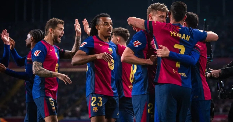 Флик о «Боруссии»: «В 1/4 ЛЧ хочется играть с кем угодно, лишь бы пройти дальше. «Барсе» будет сложно, у них стабильная команда с сильной атакой»