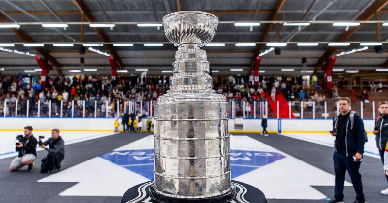 Кубок Стэнли. «Тампа» играет с «Флоридой», «Каролина» – с «Нью-Джерси», «Торонто» принимает «Оттаву», «Вегас» встречается с «Миннесотой»