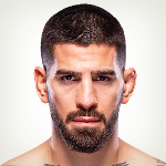 Ариэль Хельвани: &laquo;Если Джонс правда рассказал UFC о своих планах, то пора поделиться ими с Аспиналлом. Похоже, кто-то здесь лжет&raquo;