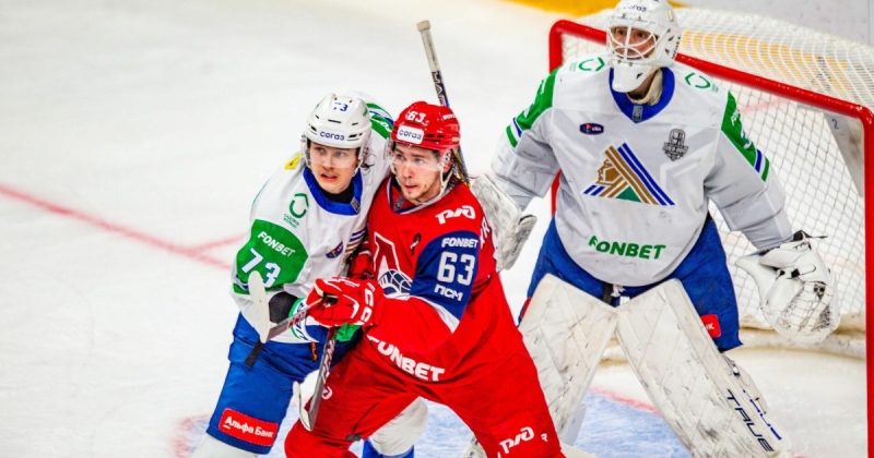 Экс-арбитр Зайцев о «5+20» у Черепанова за толчок Хохрякова: «Удалили ни за что. Игрок сам лезет в угол с шайбой, зачем? Человек не сложился у борта, его же не будут там гладить»