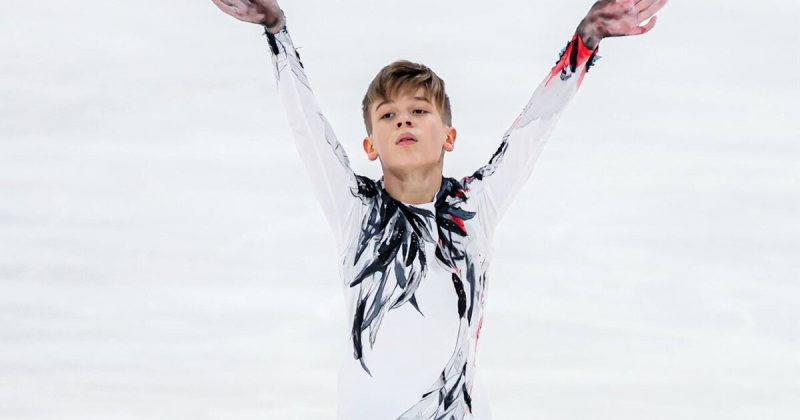 Лев Лазарев будет кататься под музыку из сериала «Игра в кальмара» в одной из новых программ