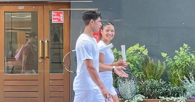 Алькарас и Радукану снялись в рекламе Evian