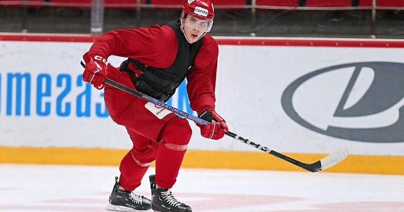 Бусыгин перейдет в «Автомобилист» из «Витязя» в обмен на денежную компенсацию. Защитником интересовался СКА