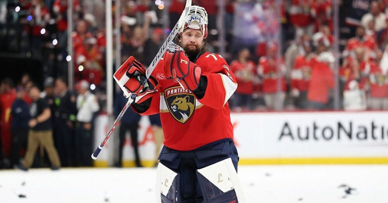 Коваленко о Бобровском и Куликове с флагами РФ на параде «Флориды»: «Отдали дань уважения стране, которая дала путевку в жизнь. Несмотря на безумные комментарии «гашеков»