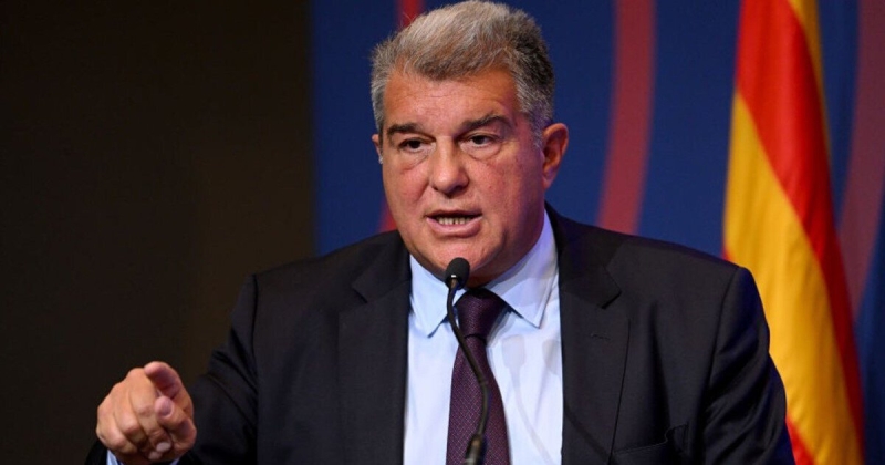 Лапорта об экономике «Барсы»: «Бюджет впервые превысит 1 млрд евро, нам удается сократить задолженность. Мы перешли к этапу восстановления – это гарантирует нам настоящее и будущее»