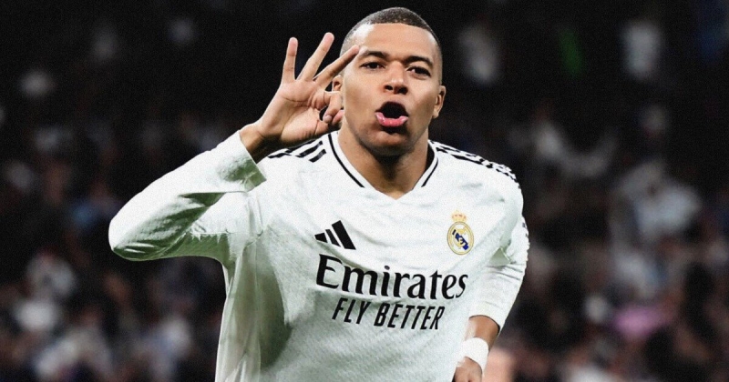 Мбаппе – лучший центрфорвард мира по версии ESPN. Левандовски – 2-й, Кейн – 3-й, Холанд – 4-й, Лаутаро – 5-й, Исак – 6-й, Дьокереш – 8-й, Осимхен – 12-й, Роналду – 15-й, Шешко – 20-й