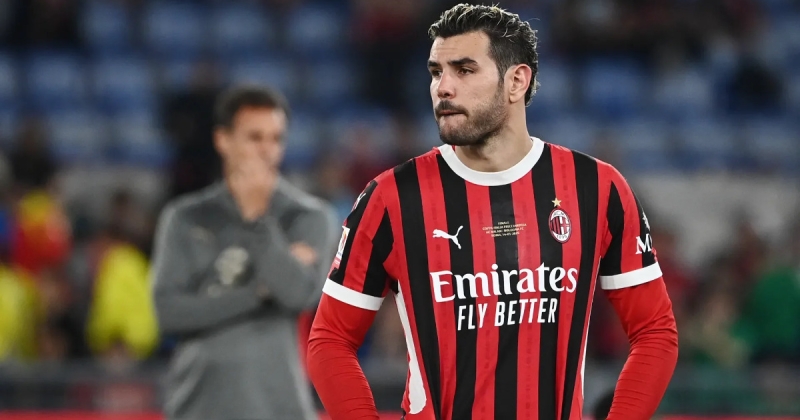 «Милан» и «Аль-Хилаль» близки к соглашению о трансфере Тео за 35 млн евро, защитник пока не дал согласия. Приоритетный вариант на замену – Камбьязо из «Ювентуса»