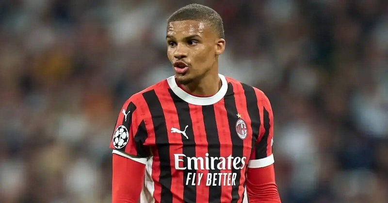 «Милан» и «Комо» согласовали трансфер Тиава за 25 млн евро. Клуб Фабрегаса также договорился с Моратой