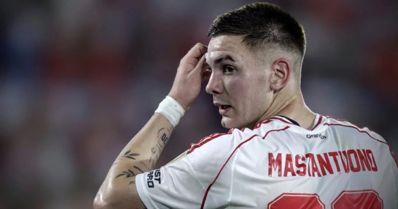 «ПСЖ» несколько недель ведет переговоры по Мастантуоно. Будущее хавбека «Ривера» пока не определено