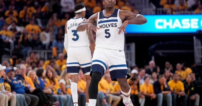 Тим Коннелли: «В этом году главной проблемой для нас были близкие концовки»