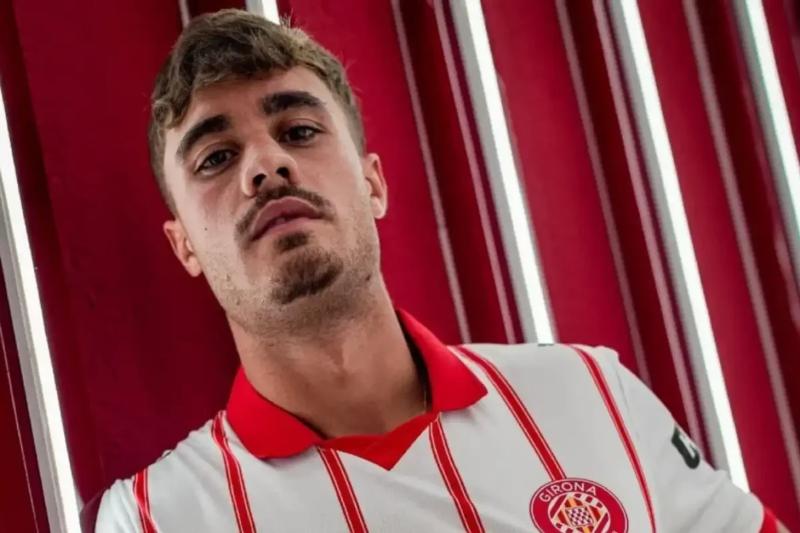 «Атлетик» отдал защитника Ринкона «Жироне» в аренду на сезон