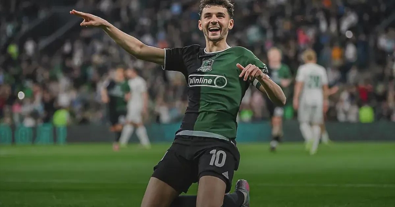 Черчесов о Сперцяне: «Угальде перестал забивать, когда пошли разговоры про «уходит, уходит», здесь то же самое. Ты не можешь такой шпагат делать – одна нога там, другая здесь»