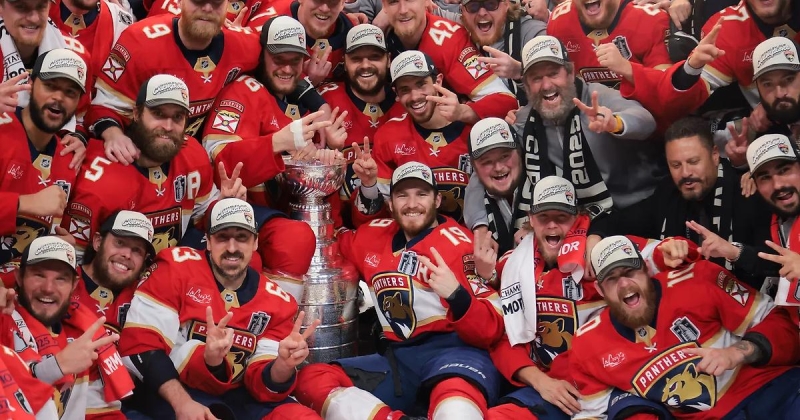 «Флорида» и «Чикаго» сыграют в первом матче сезона-2025/26. «Пантерс» поднимут чемпионский баннер под своды арены