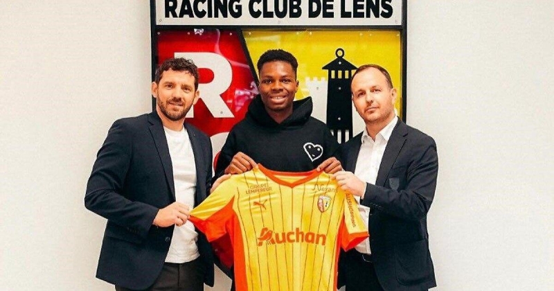 «Ланс» купил Сангаре из «Рапида». Контракт хавбека – до 2030-го