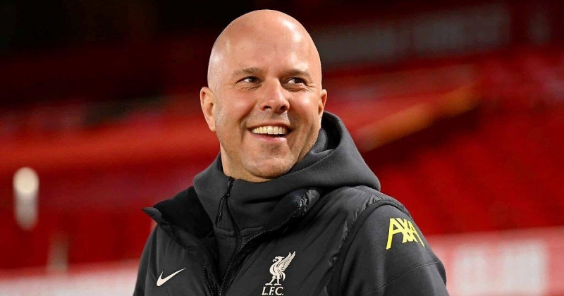 Слот о трансферах «Ливерпуля»: «У нас уже есть мощная атака. Но мы всегда рассматриваем возможности на рынке, в том числе в полузащите и защите»