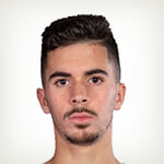 Девушка Альвареса покинула ложу перед пенальти в игре с &laquo;Реалом&raquo;. Она не может смотреть, когда Хулиан бьет с точки