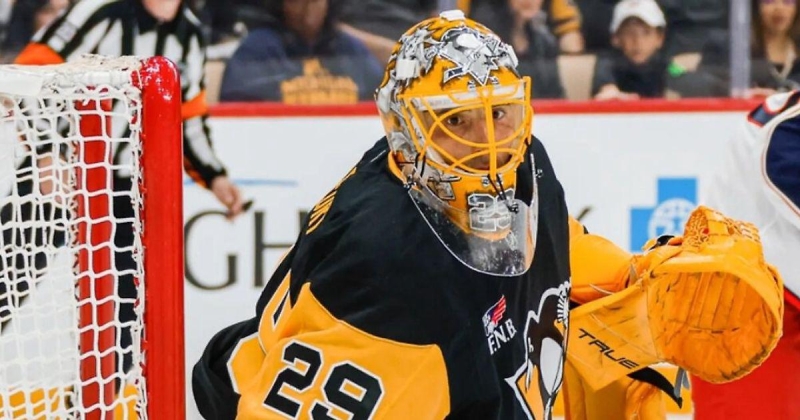 Флери не пропустил в прощальном матче за «Питтсбург» на предсезонке. Вратарь отразил все 8 бросков «Коламбуса» в 3-м периоде и стал 1-й звездой, ему устроили овацию
