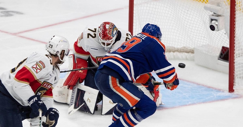 Беттмэн о потолке зарплат в НХЛ: «Идет к уровню, на котором был бы, если бы не пандемия COVID-19. Зарплаты растут пропорционально росту доходов лиги»