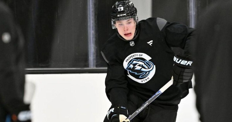 Бут набрал 1-е очко в АХЛ. У форварда системы «Юты» передача в матче с «Онтарио»