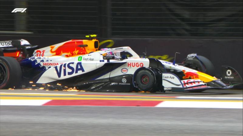 Лоусон врезался в стену и потерял шину, вызвав красные флаги в практике в Сингапуре