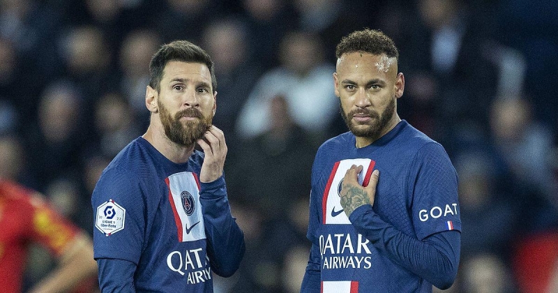 «Неймар должен был стать наследником Месси, Лионель хотел его возвращения. Вопрос с его уходом решался при участии Захави». Бывший вице-президент «Барсы» Местре о бразильце