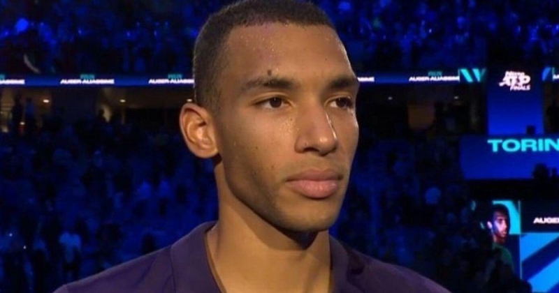 Оже-Альяссим об игре с Алькарасом в 1/2 итогового турнира: «Если выпадет шанс, я должен им воспользоваться»