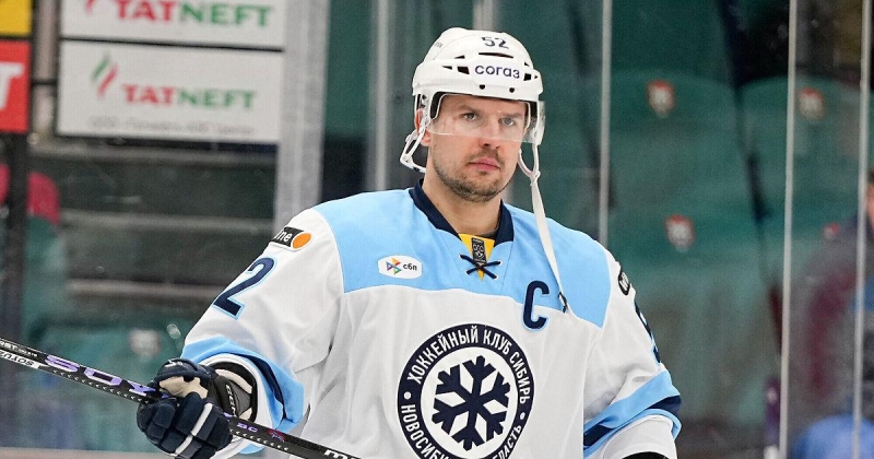 Широков провел 900-й матч в КХЛ – 7-й результат в истории лиги. 39-летний капитан «Сибири» забил «Трактору»