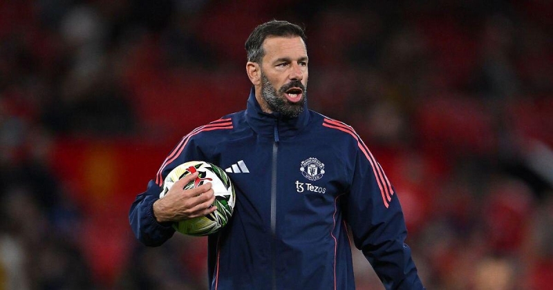 Агент ван Нистелроя: «Руд не рассматривает РПЛ и лиги из Восточной Европы, но интерес из этого региона есть»