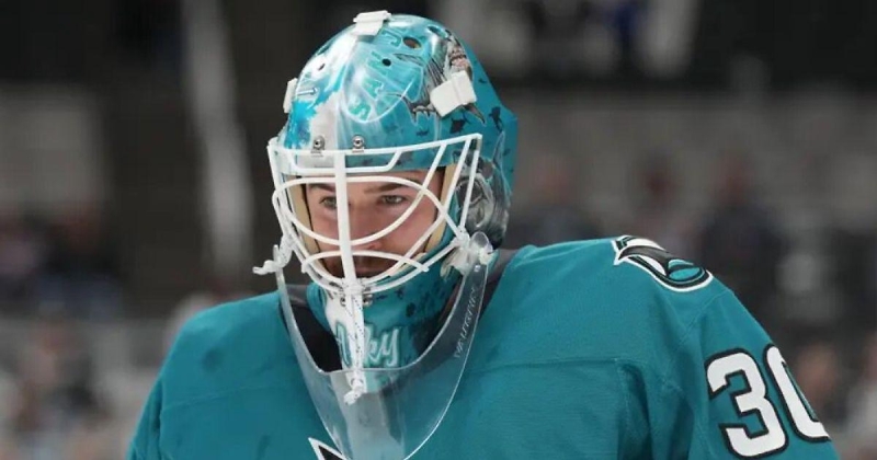 Аскаров пропустил матч с «Филадельфией» из-за болезни. «Сан-Хосе» подписал на роль сменщика 39-летнего геолога Ковалкоски, ранее игравшего в NCAA