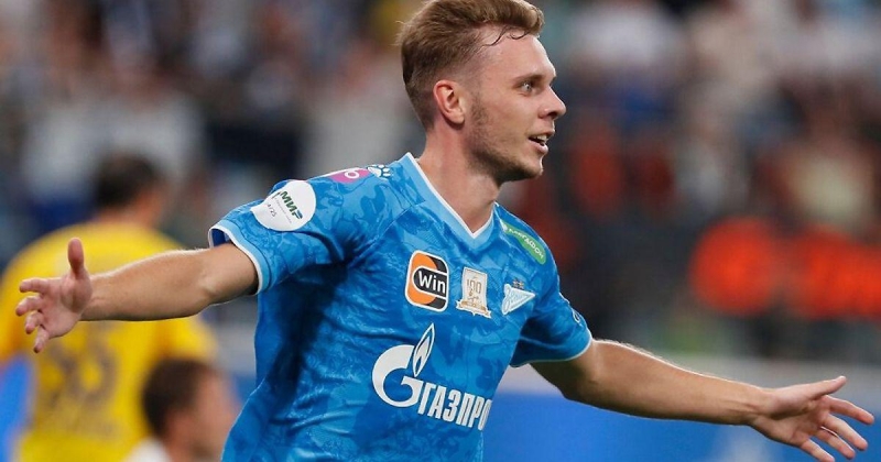 Глушенков – лучший игрок «Зенита» в ноябре-декабре. Максим получил награду в 3-й раз подряд