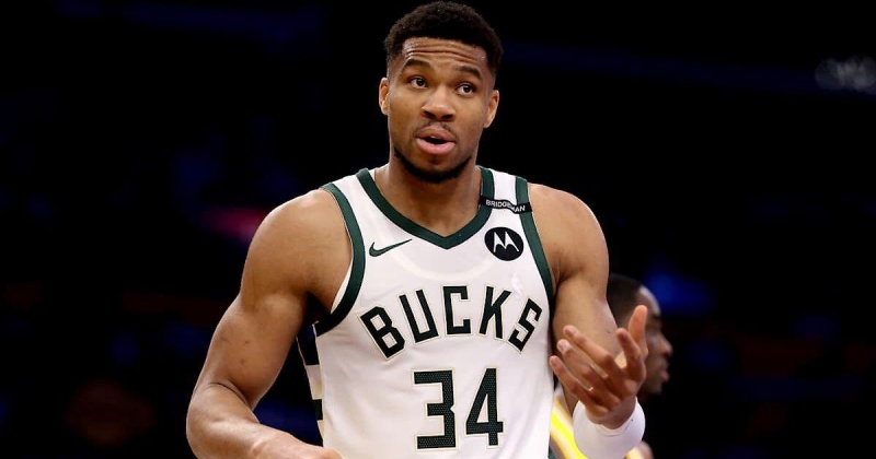 Яннис Адетокумбо предпочтет перейти в «Майами», если не сможет оказаться в «Нью-Йорке»