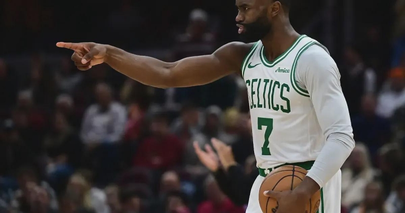 Рекордные 42 очка Джейлена Брауна помогли «Бостону» справиться с «Нью-Йорком»