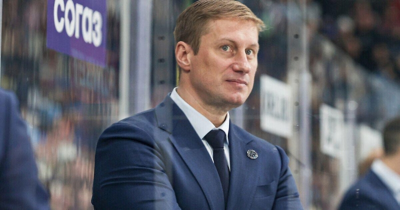 Тренер «Сибири» Люзенков о 0:5 от «Автомобилиста»: «Легкие шайбы получили, дальше ребята не поверили, что можно вытащить. Бердин пропустил много, сегодня не получилось, как у всей команды»