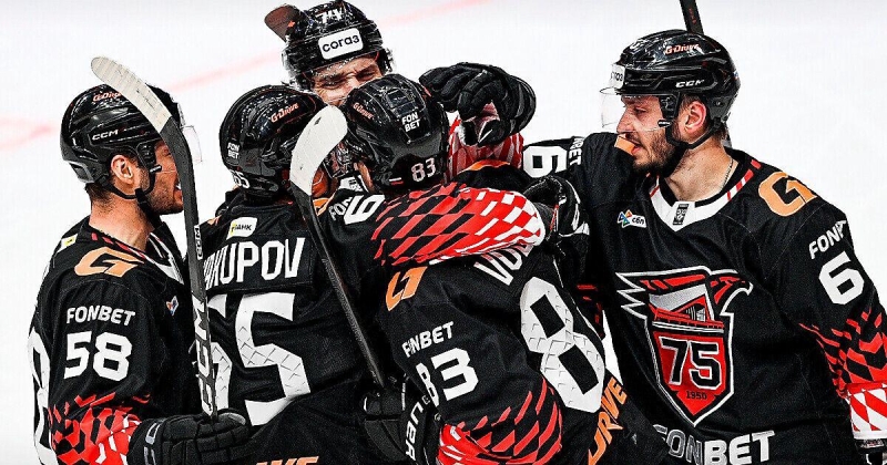 «Авангард» выиграл 5-й матч подряд и идет 3-м на Востоке. У «Адмирала» 9 поражений в 9 играх при Браташе