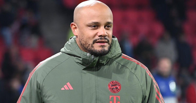 Компани о судействе с «Гамбургом»: «За что Кейн получил желтую? Защитник поскользнулся, и Харри показали карточку. Когда добавляют 16 минут, понимаешь, что на игру влияли не только игроки»