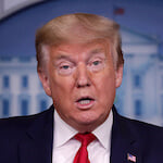 Судья ошибочно показал желтую вратарю «Овьедо» в матче с «Барсой», посчитав, что он взял мяч за пределами штрафной. Каталонцы получили свободный удар