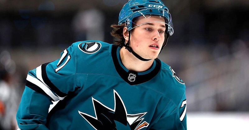 У Селебрини 98 очков в регулярках НХЛ за 2025 год. Только Гретцки и Кросби в истории НХЛ набирали в возрасте до 20 лет