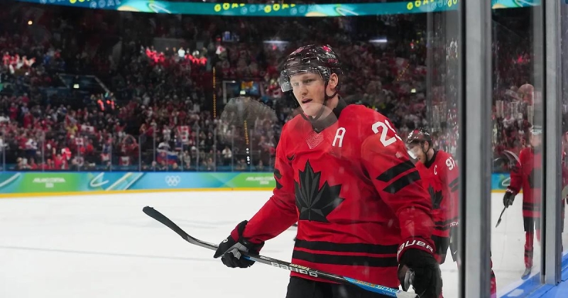 Маккиннон после поражения Канады от США в финале ОИ: «Вам судить, какая команда лучше»