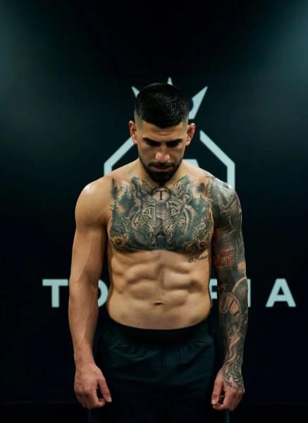 Топурия вернулся к тренировкам: &laquo;Чемпион возвращается&raquo;