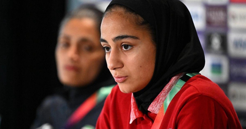 Футболистка сборной Ирана Дидар: «Мы все опечалены произошедшим с Ираном, нашими близкими. Надеюсь, моя страна будет процветать»