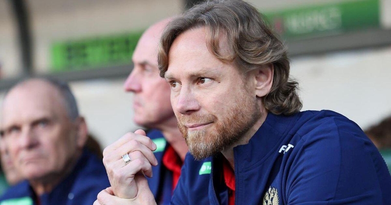 Карпин не согласится возглавить «Спартак», работая в сборной: «Совмещать не буду. Даже если будет «Реал». У меня контракт еще два года»