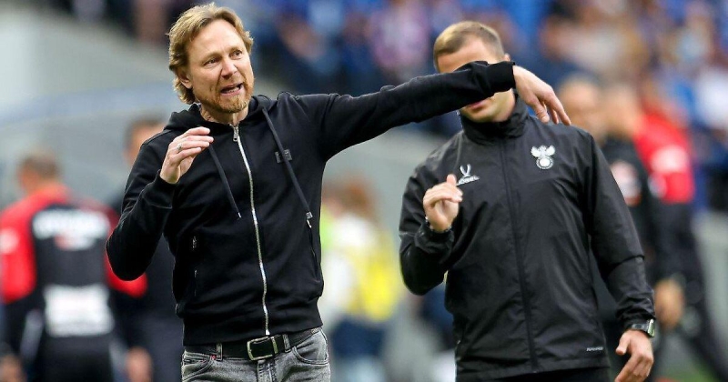 Нгамале о Карпине в «Динамо»: «Он не разговаривал ни с кем. Иногда мы общались, но говорили лишь о футболе. Я старался быть профессионалом, даже не получая игровую практику»