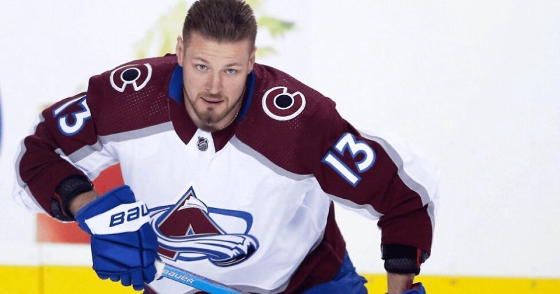 Ничушкин набрал 1+1 в матче с «Чикаго» и стал 3-й звездой. У него 40 очков в 59 играх в сезоне