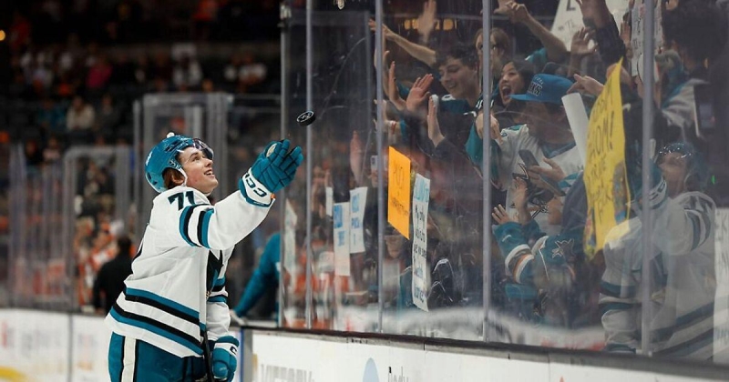 Селебрини набрал 0+2 при «-9» в 6 последних матчах «Сан-Хосе». У форварда 96 очков в 70 играх