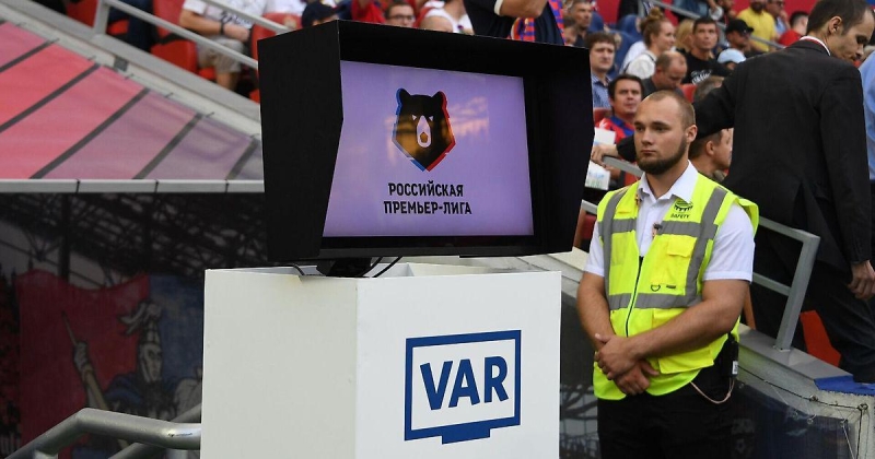 Силкин о постоянном вмешательстве ВАР: «Это убивает футбол! Судьи перестали принимать решения, перекладывают ответственность на видеоассистентов»