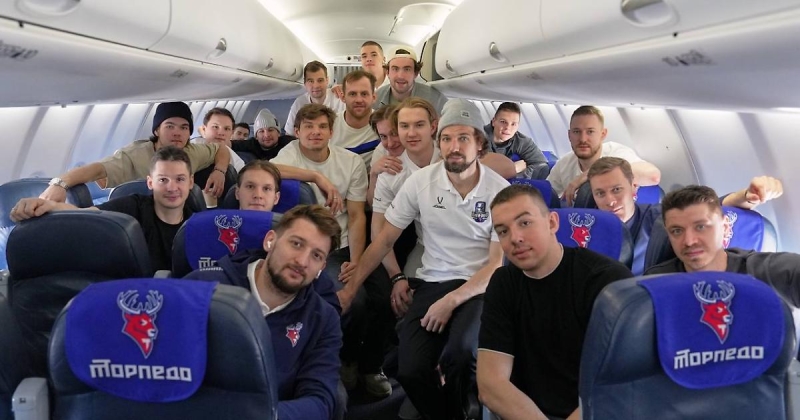 «Торпедо» о попытках улететь из Череповца: «Сразу после матча – в аэропорт. Досмотр, посадка – в последний момент возвращаемся на стоянку. Приехали утром – снова без взлета»