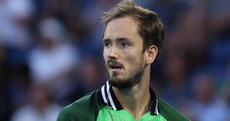 Алматы (ATP). Медведев играет с Уолтоном, Хачанов встретится со Штруффом, Микельсен, Коболли вышли в 1/4 финала, Дардери выбыл