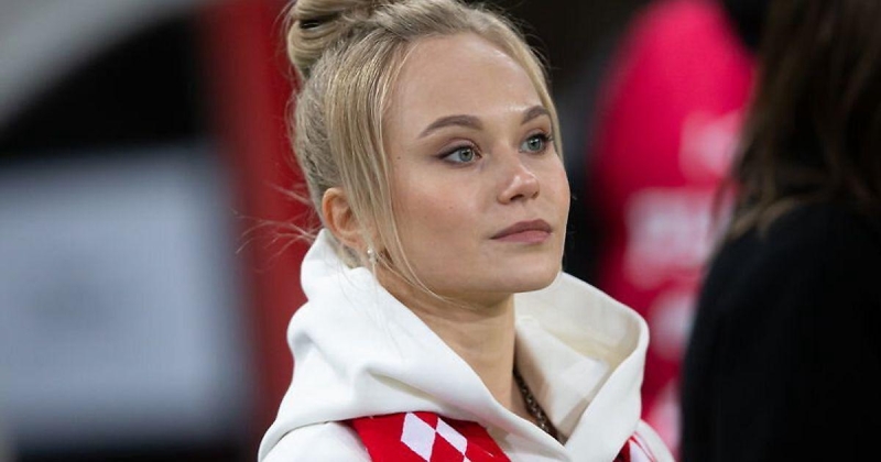 Ангелина Мельникова получила шенгенскую визу для участия в турнире в Париже