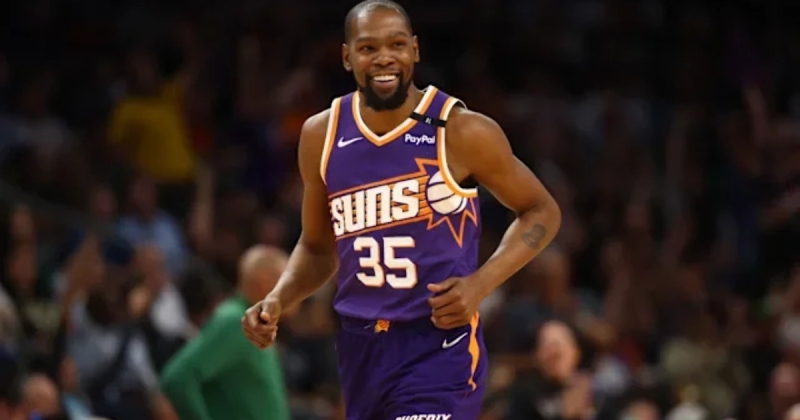 Брайан Уиндхорст: &laquo;Хьюстон&raquo; и &laquo;Сан-Антонио&raquo; знают, что им не нужно делать лучшее предложение по Кевину Дюрэнту, потому что рынок ограничен&raquo;