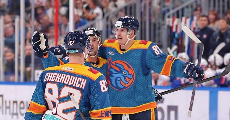 Быков о «Шанхае»: «Китайцы еще бросят серьезный вызов всей КХЛ. Уверенная победа над СКА придаст им еще больше желания преподносить такие сюрпризы»